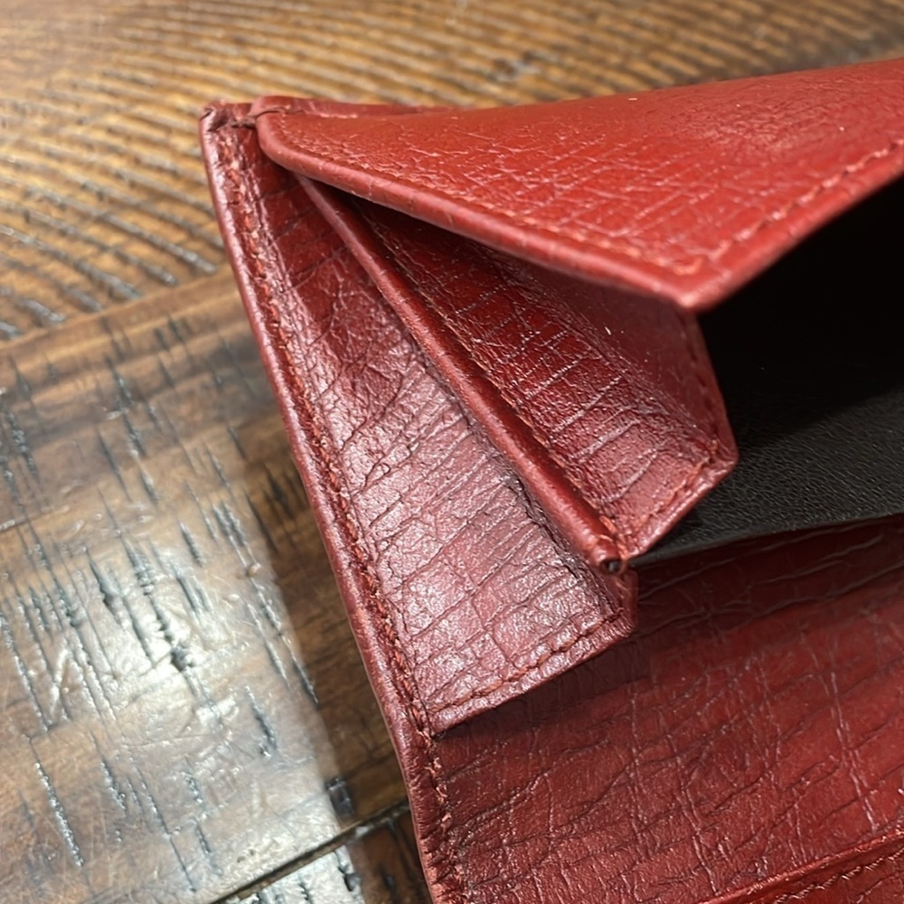 GUCCI CalfskinSoho Studded Wallet - Picture 12 of 15